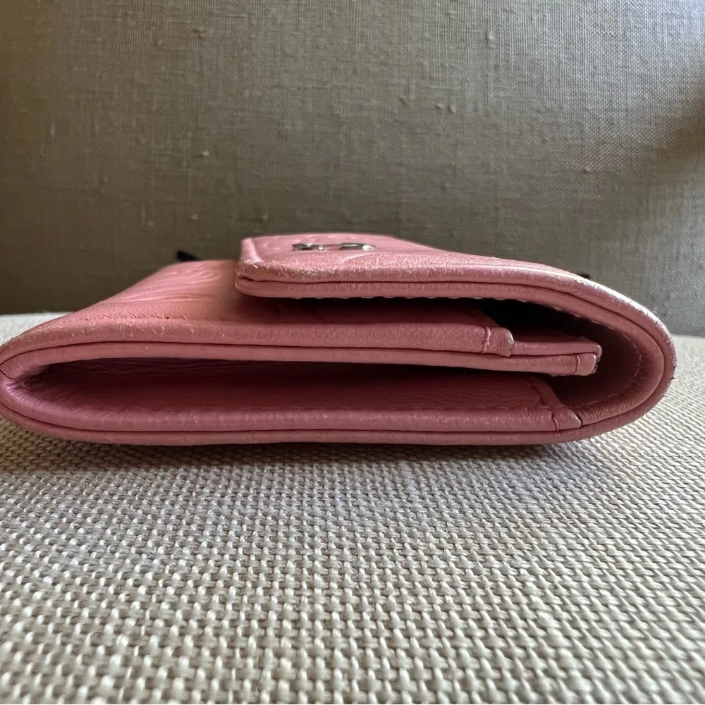 Chanel Camellia Card Holder second hand - Picture 4 of 14